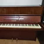 Продаем чешское пианино SCHOLZE В отличном состоянии