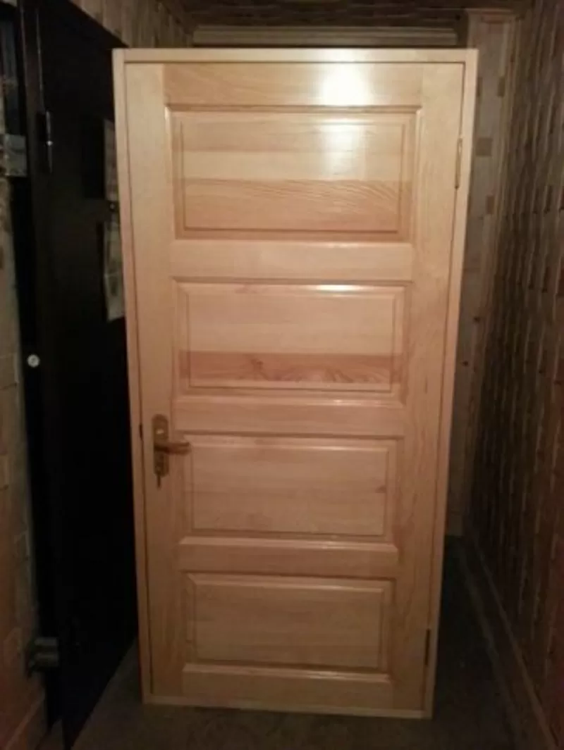 Изготовление деревянных дверей из сосны в Усть-Каменогорске