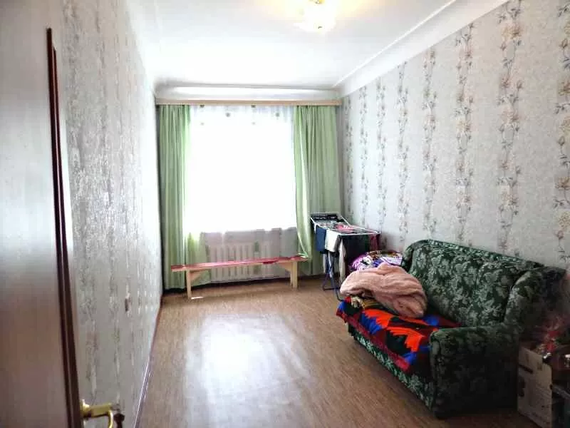 Продам 3-х комнатную квартиру р-н ДКМ 3