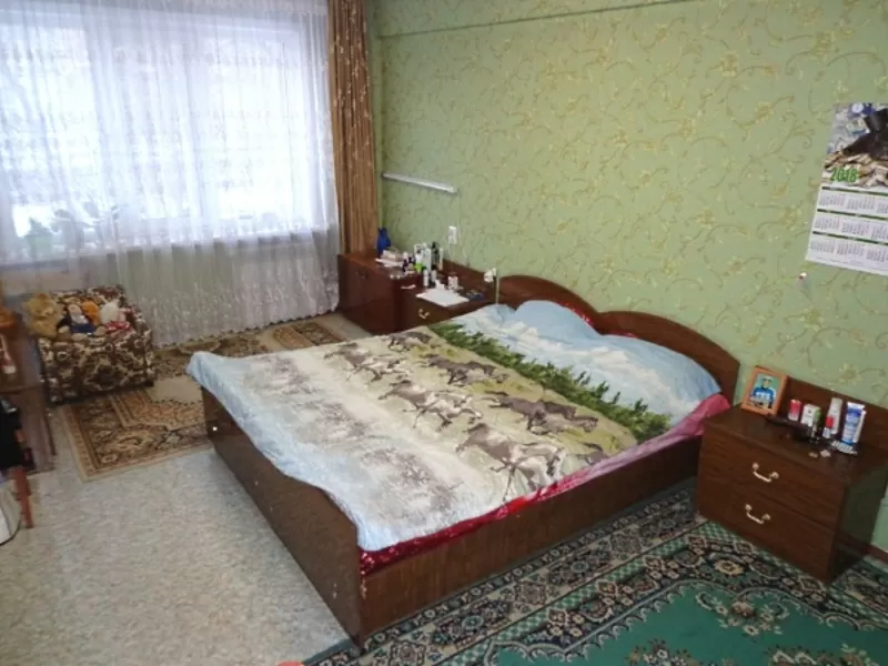 Продам трех комнатную квартиру по улице Добролюбова 20