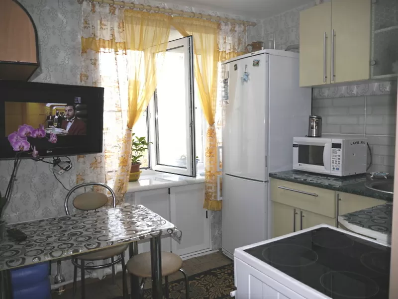 Продам 1-комнатную квартиру ул. Протозанова 59,  с ремонтом 3