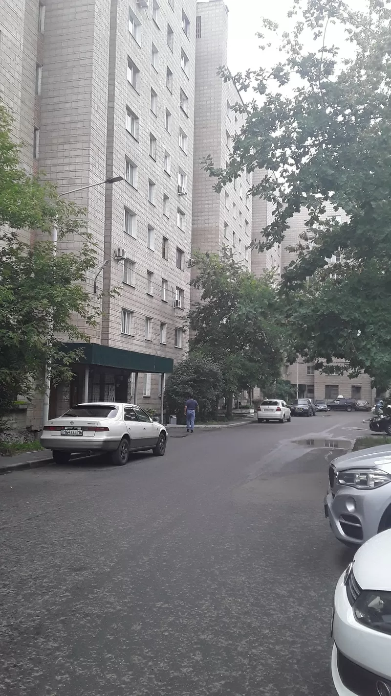 продаем 3 комнатную квартиру по Наб. славского 22   7